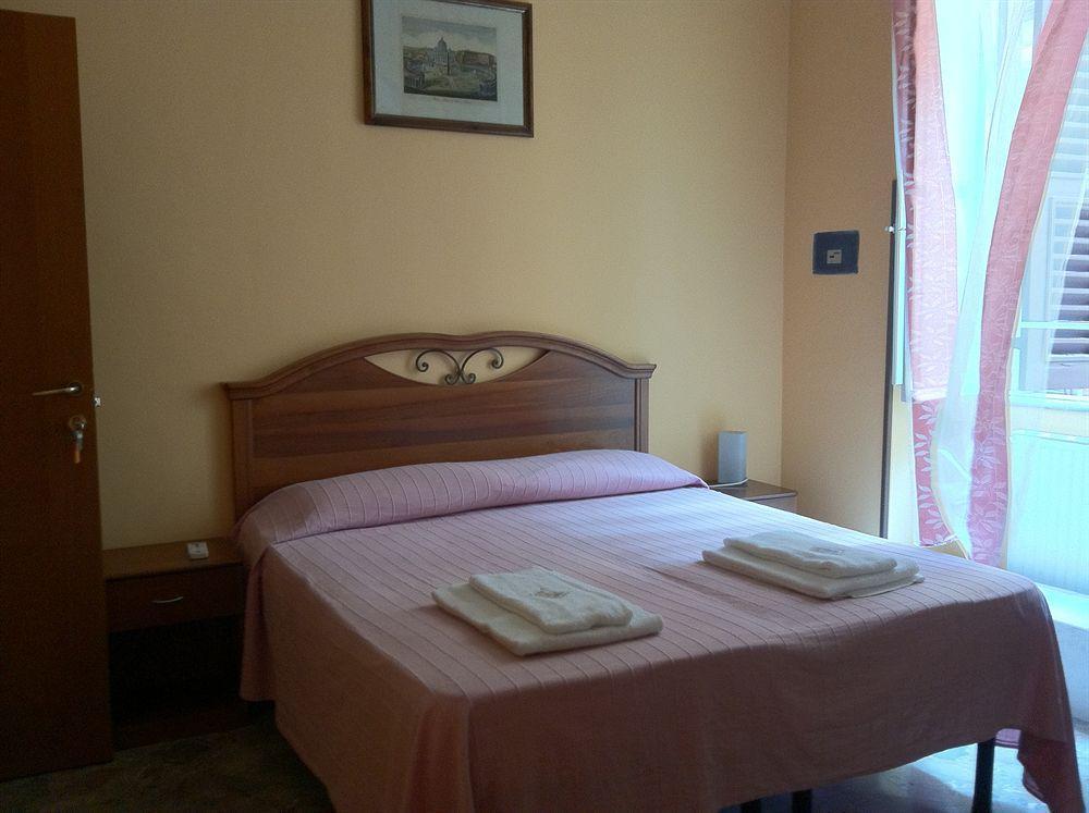 San Daniele Bundi House Hotel Rome Buitenkant foto