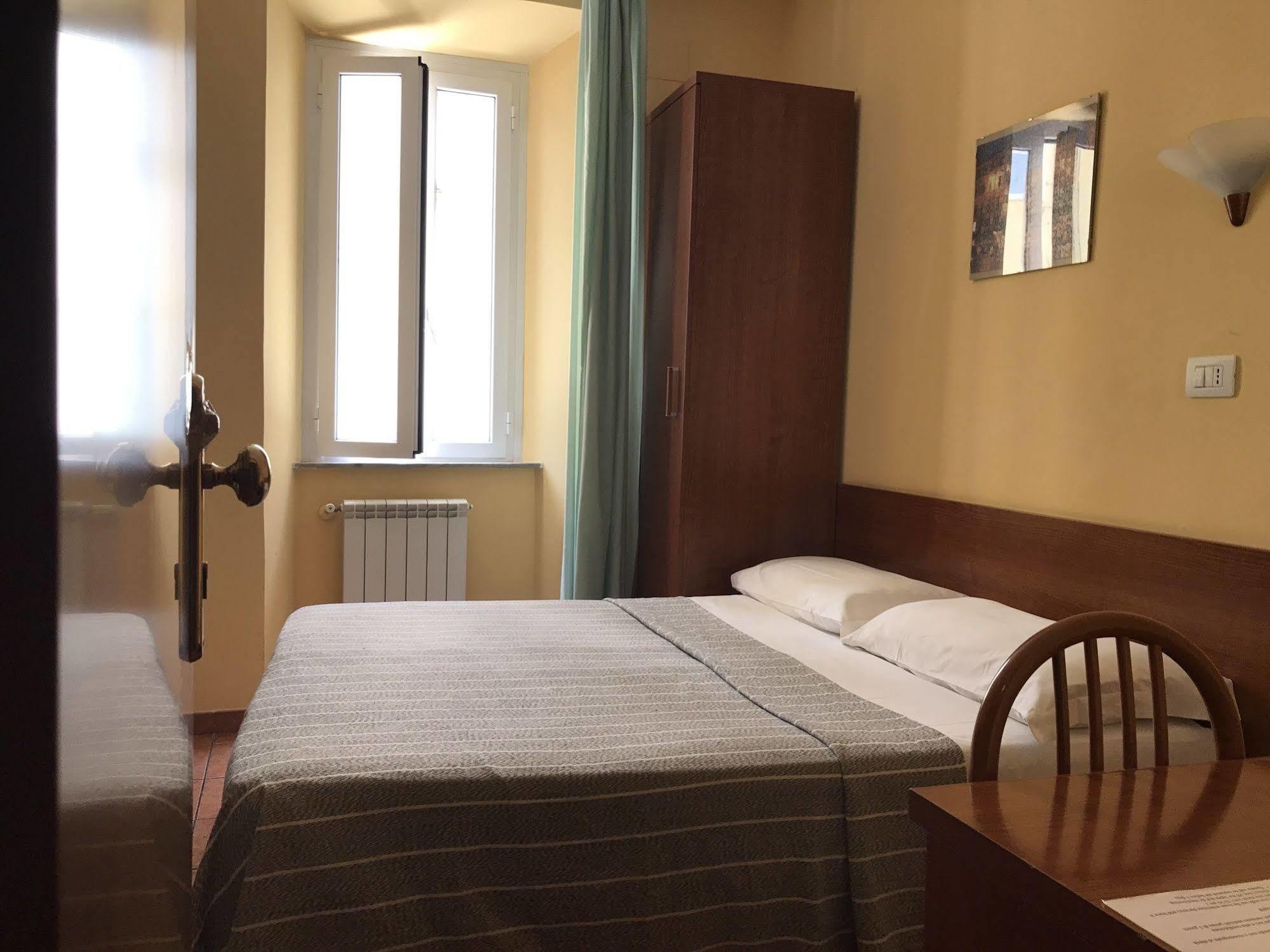 San Daniele Bundi House Hotel Rome Buitenkant foto
