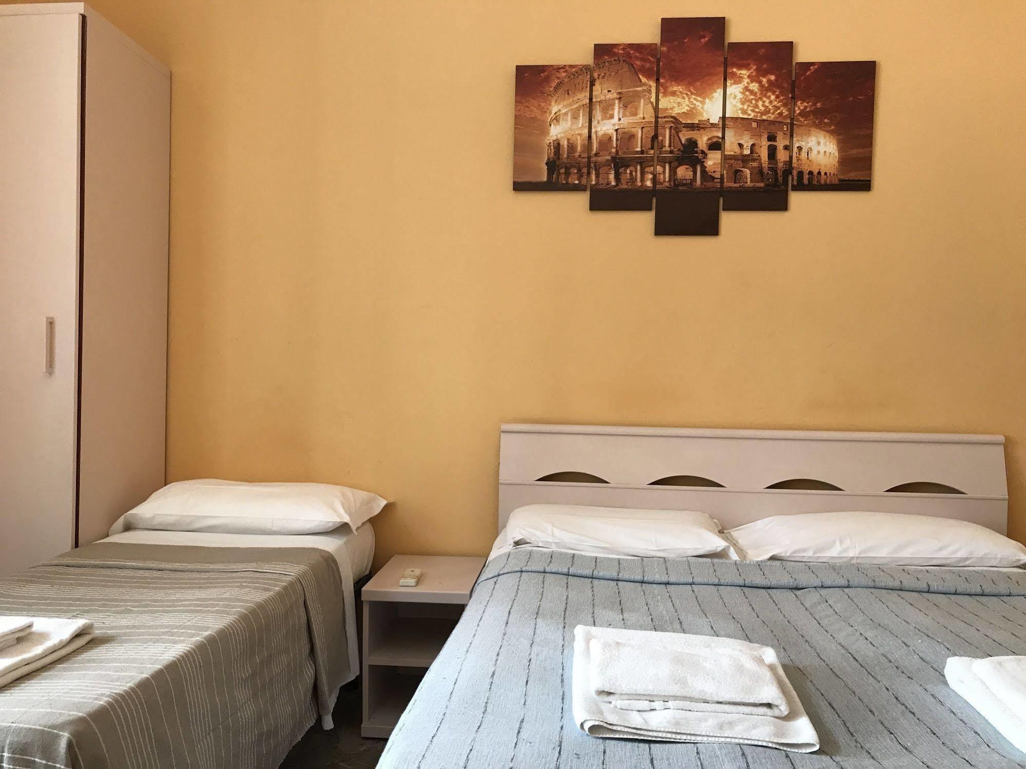 San Daniele Bundi House Hotel Rome Buitenkant foto